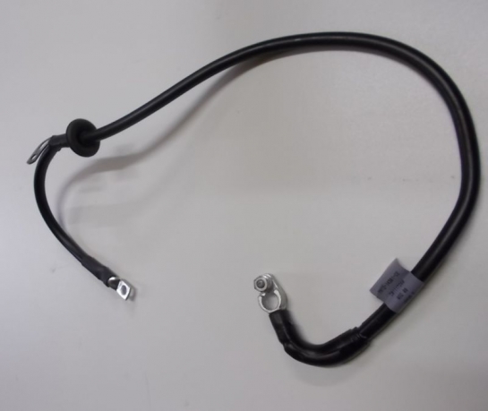 Image of LR031927, a 'BATTERY NEGATIVE CABLE DEFENDER 2007 ON' part