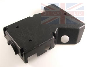 Image of MTC3801, a 'LOWER STEERING COLUMN SHROUD COVER ASSEMBLY - DEFENDER 1987-2006' part