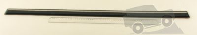 Image of MUC3486, a 'RUBBING STRIP+CHROME FRT DOORS RRC' part