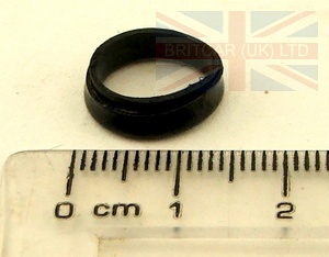 Image of MUC3906, a 'WASHER NYLON WINDSCREEN HINGE DEFENDER' part