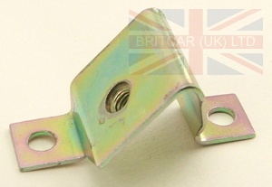 Image of MWC8017, a 'REAR DOOR PULL BRACKET LH DISCO1-11' part