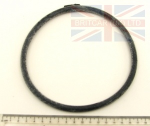 Image of NRC9101, a 'RUBBER RETAINING STRAP - DISCOVERY 1 - RANGE ROVER CLASSIC' part