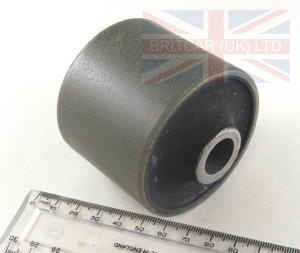 Image of RBX101680, a 'FRONT RADIUS ARM TO AXLE BUSH - DISCOVERY 2' part