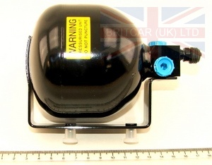 Image of RTC6498, a 'ABS PRESSURE ACCUMULATOR - RANGE ROVER CLASSIC' part