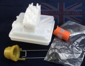 Image of SJJ100362, a 'BRAKE MASTER CYLINDER OVERHAUL KIT - DISCOVERY 2' part