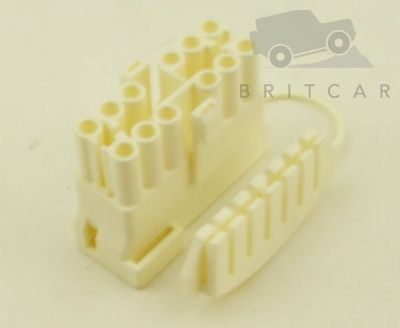 Image of STC351, a 'WIRING HARNESS CONNECTOR - RADIO - RANGE ROVER CLASSIC' part