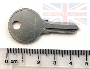 Image of STC463, a 'KEY BLANK LOCKING SPARE WHEEL NUT DISCOVERY 1' part