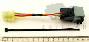 Image of STC50181, a 'FOG LAMP CUT OUT FOR TOWING -  DISCOVERY 2' part