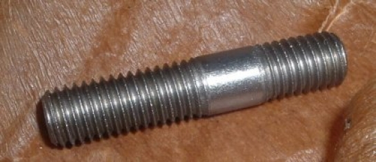 Image of TE606231L, a 'STUD EXH. MANIFOLD>BLOCK 6 CYL S111' part