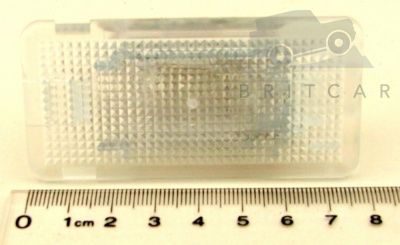 Image of XDE000090, a 'LAMP ASSY - LOADING COMPARTMENT - RANGE ROVER VOGUE' part