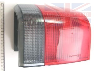 Image of XFB101720, a 'LAMP ASSY R/H/R NRR YA>' part