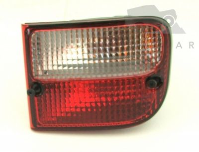 Image of XFB500180, a 'REAR LAMP BUMPER MOUNTED RIGHT HAND FREELANDER 04>' part