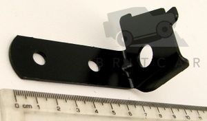 Image of YSU100520 (YSU100520K), a 'ENGINE WIRING HARNESS BRACKET - DEFENDER' part