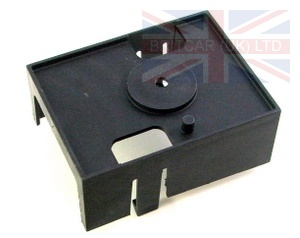 Image of YWU000050, a 'BRACKET - SAT NAV MODULE - DISCOVERY 2 - FREELANDER 1' part