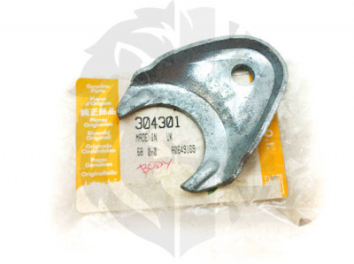 Image of 304301, a 'HOOD STICK RETAINING BRACKET SERIES 111 - DEFENDER' part
