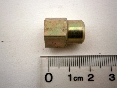 Image of ERC9220, a 'NUT - DOMED M8 ROCKER COVER RETAINING DEFENDER' part