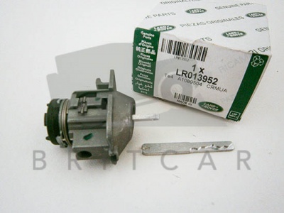Image of LR013952, a 'LOCKSET - COMPLETE VEHICLE' part
