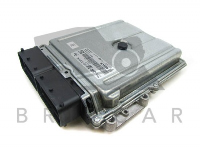 Image of LR067445, a 'MODULE - ENGINE CONTROL' part