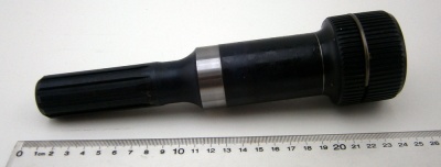 Image of TUD500020, a 'FRONT OUTPUT SHAFT ASSEMBLY - MT82 GEARBOX - DEFENDER 2007 ON' part