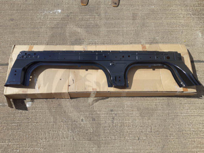Image of LR000787, a 'OUTER BODY SIDE PANEL - RIGHT HAND - FREELANDER 2' part
