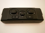 HEATER CONTROL - LESS HEATED SEATS - WITH MANUAL AIR CONDITIONING - DISCOVERY 3 FROM VIN 8A000001