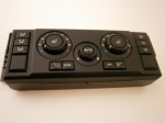 HEATER CONTROL UNIT (+) REAR SEAT CLIMATE CONTROL - DISCOVERY 3 FROM VIN 8A ON