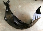 SPLASH SHIELD WHEELHOUSE RIGHT HAND FRONT - DISCOVERY 3 + 4