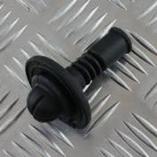 AIR CONDITIONING DRAIN HOSE - RANGE ROVER P38 FROM VIN MA304398 TO 2001