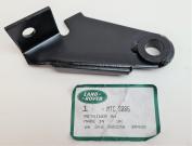 REAR END DOOR STEP ASSEMBLY RETAINER - DEFENDER 1987 TO VIN WA138479 AND 2007 ONWARDS