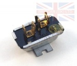 VOLTAGE STABILISER FOR INSTRUMENTS - LAND ROVER SERIES 111