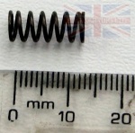 SYNCRO HUB SPRING LT85 GEARBOX - DEFENDER