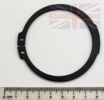 CIRCLIP OUTPUT FLANGE LT230 TRANSFER BOX - DEFENDER - DISCOVERY 1 + 2 - RANGE ROVER CLASSIC + P38