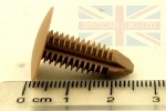 FASTENER SEAT PLINTH WALNUT P38