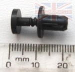 PLASTIC RIVET WHEELARCH TRIM - FREELANDER 1