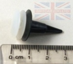 TRIM CLIP B, D & E PILLAR UPPER - RANGE ROVER VOGUE