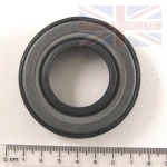 FRONT DRIVESHAFT SEAL - P38 RANGE ROVER 1994-2001 - DISCOVERY 2 1998-2004