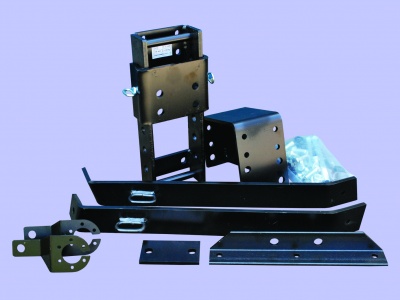 TOW BAR KIT ADJUSTABLE TD5 110 + 130 DEFENDER FROM 8A