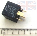 70AMP BLACK RELAY - RANGE ROVER CLASSIC FROM VIN MA647645 - DISCOVERY 1 1989-1998